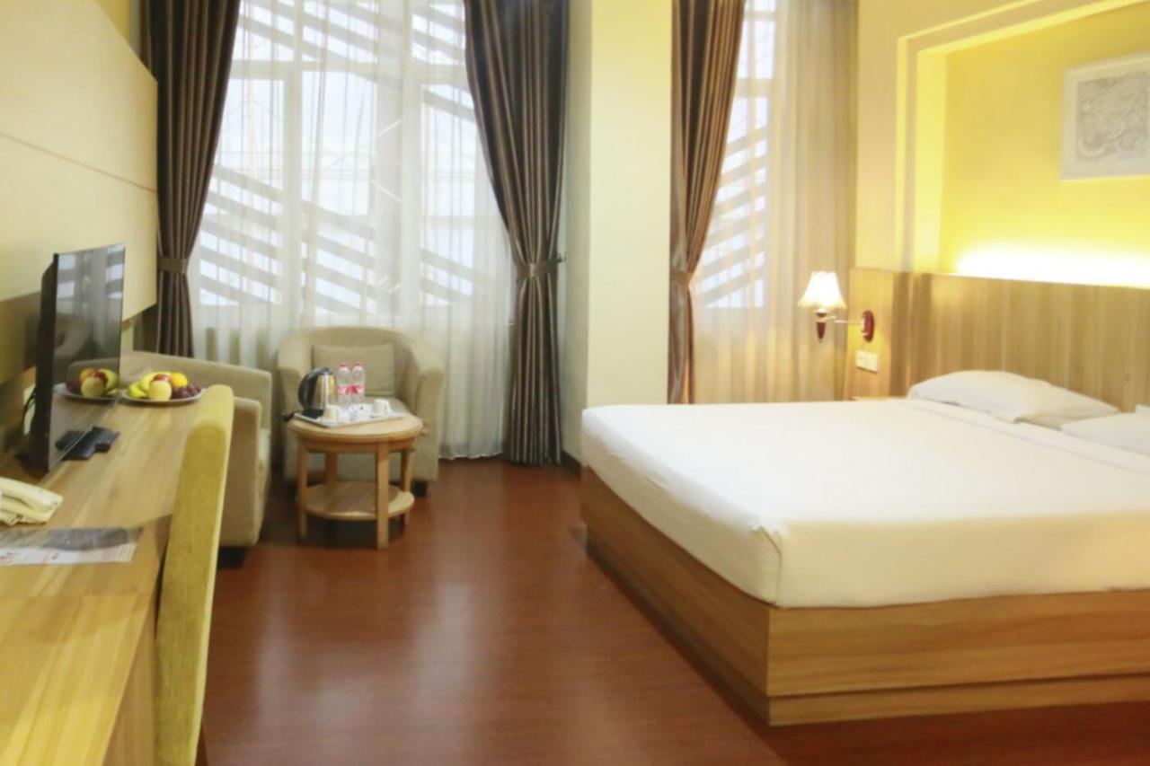 Utc Dago Hotel Bandung Eksteriør billede